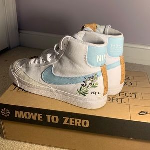 SOLD!!!! Indigo Nike Blazer Mid ‘77 Authentic